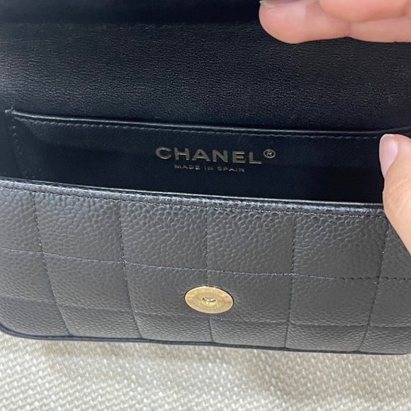 Vintage Chanel - Picture 5 of 6